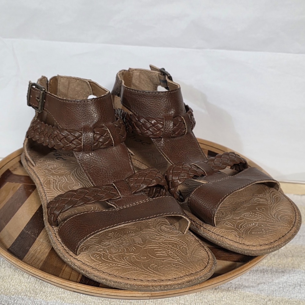 B.O.C by Born Women's Melinda Gladiator Sandal size 10 Brown Stappy - Picture 2 of 16